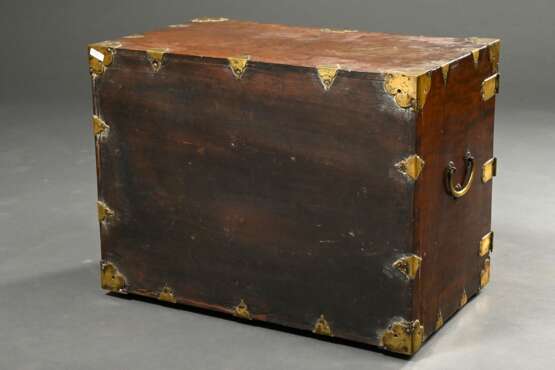 Koreanischer Kabinettschrank mit ornamentalem und … - Foto 3 Koreanischer Kabinettschrank mit ornamentalem und … - Foto 3