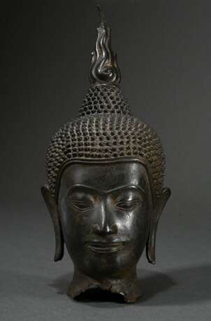 Buddha Kopf mit schönem ruhigem Gesichtsausdruck i… - Foto 1 Buddha Kopf mit schönem ruhigem Gesichtsausdruck i… - Foto 1