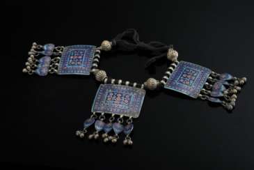 Indischer Brustschmuck "Multan" aus 3 floral email…