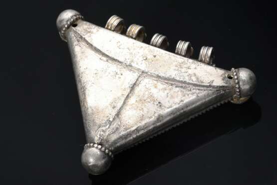 Dreieckiger indischer Anhänger mit reichem geometr… - Foto 2