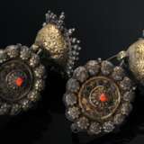 Pair of earrings made of discs with applied flower… - photo 2