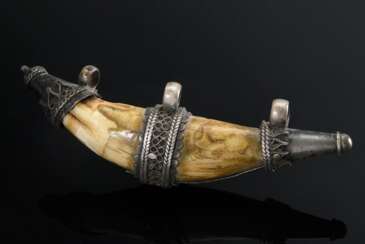 Amulet made from leopard fangs to ward off evil, w…