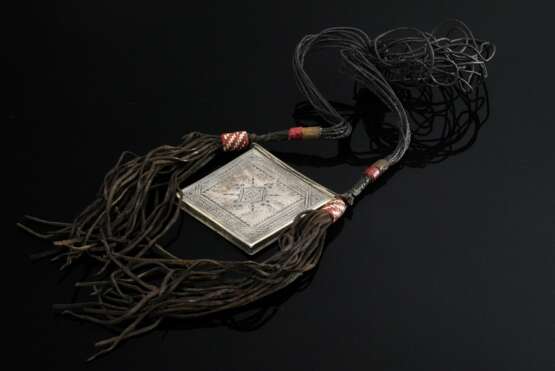 Tuareg Amulettanhänger "Tereaut" mit fein ziselier… - Foto 1