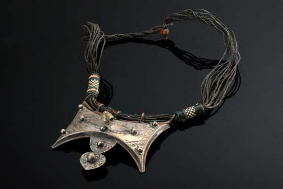 Tuareg Amulettanhänger "Tereaut" oder "Schirot", h… - Foto 1 Tuareg Amulettanhänger "Tereaut" oder "Schirot", h… - Foto 1