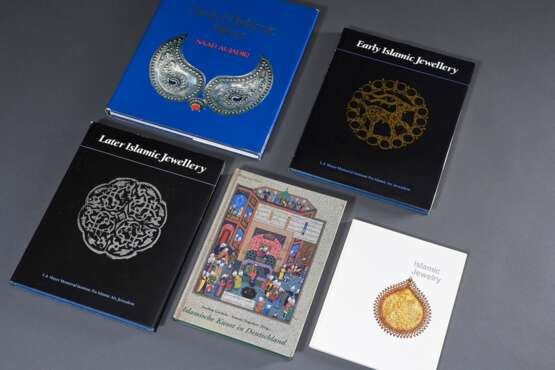 5 Various reference books and illustrated volumes … - photo 1 5 Various reference books and illustrated volumes … - photo 1