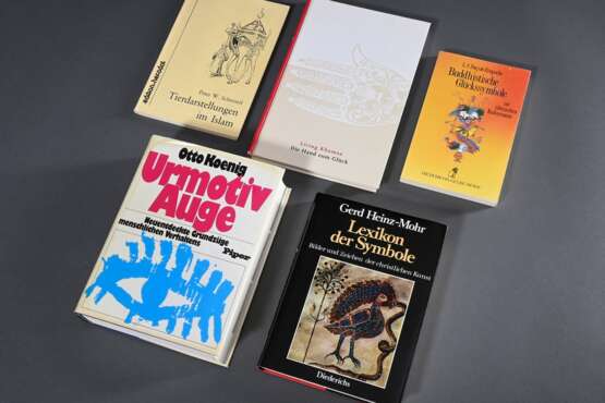 5 Various reference books, encyclopaedias and over… - photo 1 5 Various reference books, encyclopaedias and over… - photo 1