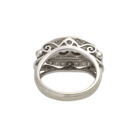 Ring mit 4 Brillanten, zusammen ca. 0,48 ct, GW (K-L)/VS - Foto 4
