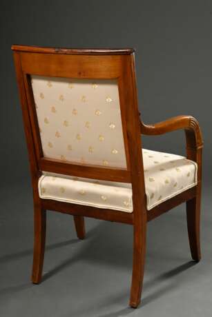 French armchair with sculpted cornucopia armrests,… - photo 4