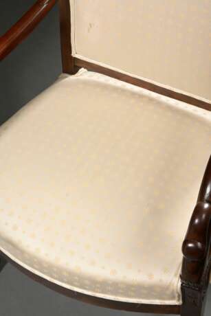 Pair of French armchairs with sculpted swan armres… - фото 2