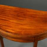 Demilune console table on fluted pointed legs with… - photo 2