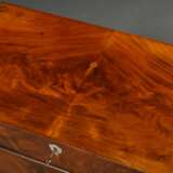 Small late Biedermeier children's chest of drawers… - photo 2