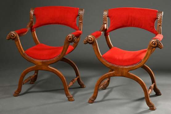 Paar Historismus Scherensessel mit vollplastisch g… - Foto 1