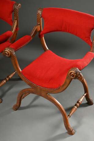 Paar Historismus Scherensessel mit vollplastisch g… - Foto 2