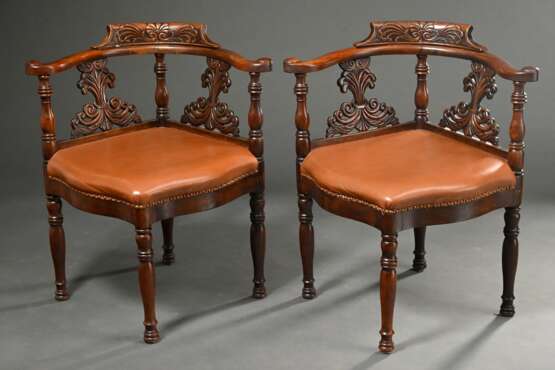 2 Historismus Ecksessel mit vollrund geschnitzten … - Foto 1