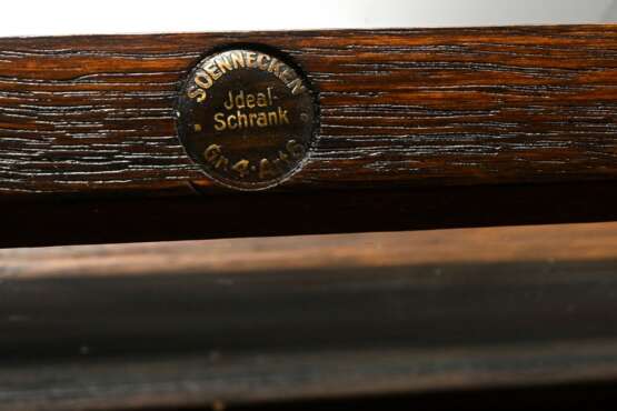 2 Patent bookcases, each with 6 compartments, labe… - фото 4