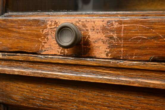 2 Patent bookcases, each with 6 compartments, labe… - фото 2