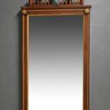 Klassizistischer Spiegel in gerader Façon mit Gitt… - Foto 1