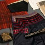 13 Diverse Teile Vierländer Trachtenkleidung, 19.J… - Foto 1