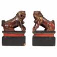 19th Century Pair of Chinese Guardian Lions in Red and Gold Lacquer - Покупка в один клик