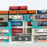 40 LKW Modelle Albedo, 34 x Auflieger, LKW mit Anhänger u.a. mit Werbe… - photo 1