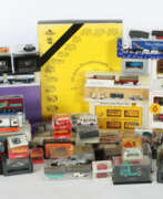 Игрушки и модели. Konvolut Modellautos ca. 76 Stück, M: meist 1:87, mit Herpa, Berkina, …