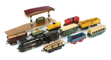 Konvolut Eisenbahn JEP, Frankreich, Spur o, 1 Stromlinien-Lok mit Tend…