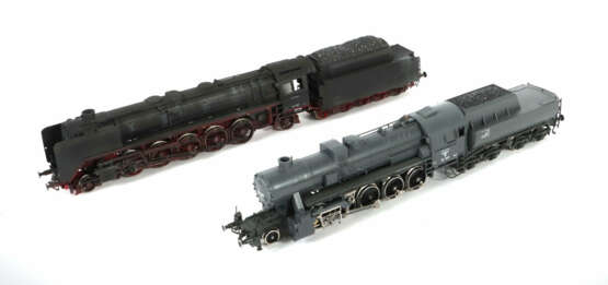 2 x Dampflok mit Tender Liliput, Austria, Spur H0, 1 x BN 52 369, Reic… - photo 1 2 x Dampflok mit Tender Liliput, Austria, Spur H0, 1 x BN 52 369, Reic… - photo 1