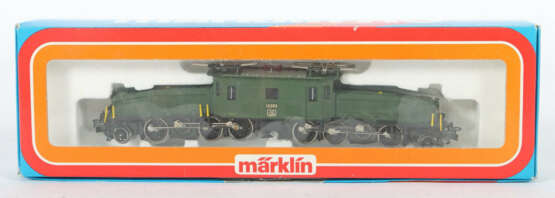 E-Lok Märklin, Spur H0, Nr. 3356, BN 13303, ''Krokodil'' der SBB, Be 6… - фото 1 E-Lok Märklin, Spur H0, Nr. 3356, BN 13303, ''Krokodil'' der SBB, Be 6… - фото 1