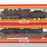 2 Dampflok mit Tender Märklin, Spur H0, 3084: Dampflokomotive mit Kabi… - photo 1