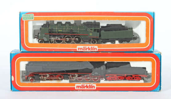 2 Loks Märklin, Spur H0, 1x Dampflok 3083, Br 231 der ETAT, 1977-83, G… - photo 1 2 Loks Märklin, Spur H0, 1x Dampflok 3083, Br 231 der ETAT, 1977-83, G… - photo 1