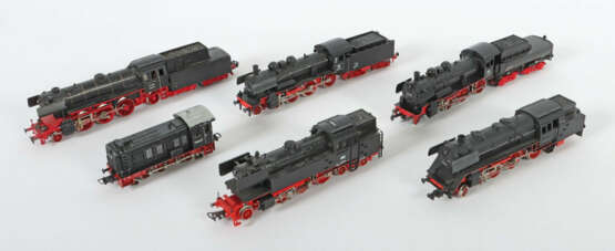 Konvolut Dampflok Spur H0, 1 x Trix NB V 36 287; 1 x wohl Trix BN 66 0… - photo 1 Konvolut Dampflok Spur H0, 1 x Trix NB V 36 287; 1 x wohl Trix BN 66 0… - photo 1