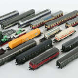 Konvolut Eisenbahn Unterschiedl. Hersteller, Spur H0, mit Diesellok BN… - photo 1