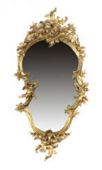 Wandspiegel im Rokoko-Stil 19. Jh., Holzleistenrahmen, asymmetrisch ge…