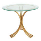 Runder Couchtisch 2. Hälfte 20. Jh., wohl mit Goldpigment veredeltes T… - фото 1