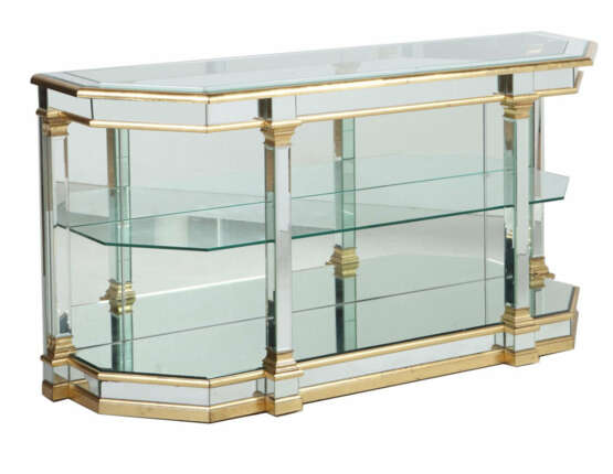 Verspiegelte Konsole Letztes Drittel 20. Jh., Herner, der Sockel, die … - фото 1 Verspiegelte Konsole Letztes Drittel 20. Jh., Herner, der Sockel, die … - фото 1