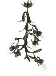 Floral gestaltete Deckenleuchte 2. Hälfte 20. Jh., Metallblech, getrie…