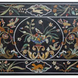 Pietra Dura-Tischplatte Indien, 20. Jh., ''Florentiner Mosaik'' aus ve… - photo 1