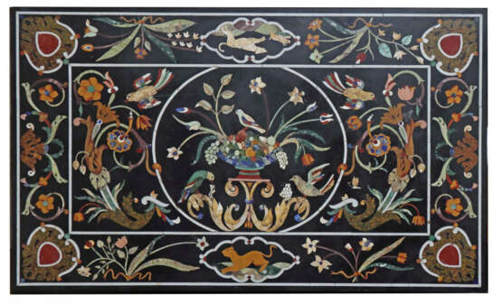 Pietra Dura-Tischplatte Indien, 20. Jh., ''Florentiner Mosaik'' aus ve… - photo 1