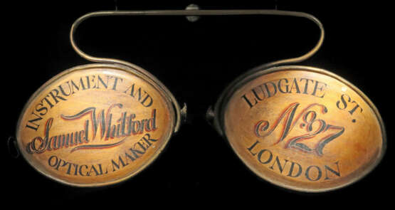 Brille als Werbeausleger Bezeichnet ''Samuel Whitford'', war ein Opti… - photo 2 Brille als Werbeausleger Bezeichnet ''Samuel Whitford'', war ein Opti… - photo 2