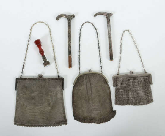 Konvolut Kleinantiquitäten Ende 19./1. Drittel 20. Jh., 6-tlg. best. a… - photo 1 Konvolut Kleinantiquitäten Ende 19./1. Drittel 20. Jh., 6-tlg. best. a… - photo 1