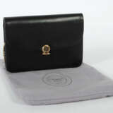 Handtasche Christian Dior, Frankreich, schwarzes Leder, goldfarbene Ha… - фото 1