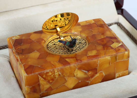 Singvogelautomat Reuge Music, 1960er/70er Jahre, recheckiger Holzkorpu… - photo 5