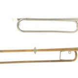 2 Fanfaren 1 x Messing, mit Mundstück, 1. H. 20. Jh., Korpus-L: 73,5 c… - фото 1