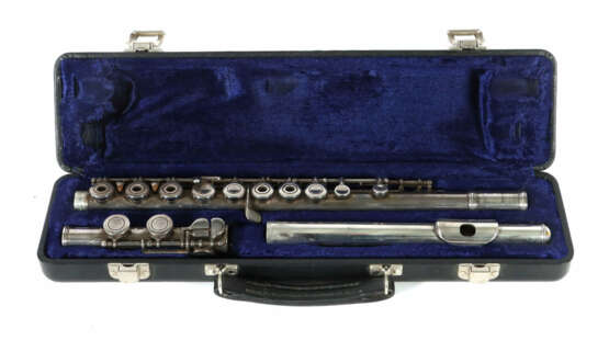 Querflöte W.T. Armstrong ELKHART- IND Model 80, Seriennummer: 25 2946,… - photo 2 Querflöte W.T. Armstrong ELKHART- IND Model 80, Seriennummer: 25 2946,… - photo 2