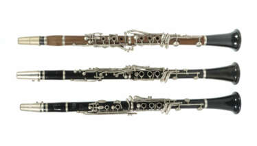 3 Klarinetten ca. Mitte/2. Hälfte 20 Jh., 1 x Bundy USA, Seriennummer …