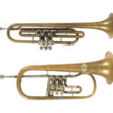 2 Trompeten 1. Hälfte 20. Jh, je mit Klappventilen, 1 x mit Typenschil… - photo 1