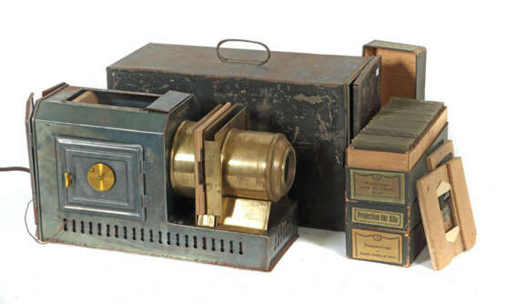 Projektor Unger & Hoffmann A.G., Dresden/Berlin, um 1900, Metall schwa… - photo 1