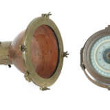 Nautischer Kompass und Leuchte 1. Drittel 20. Jh., großer Kompass als … - фото 1