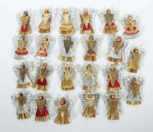 Konvolut Nürnberger Rauschgoldengel Christbaumschmuck, 1940er, Holzkop… - photo 1 Konvolut Nürnberger Rauschgoldengel Christbaumschmuck, 1940er, Holzkop… - photo 1
