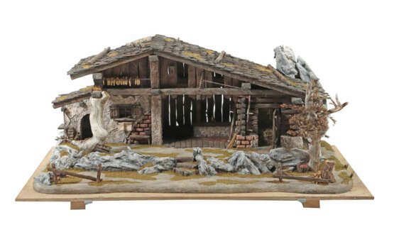 Große Krippe wohl Grödnertal, 20. Jh., tls. bemaltes Holz/Masse, offen… - photo 1